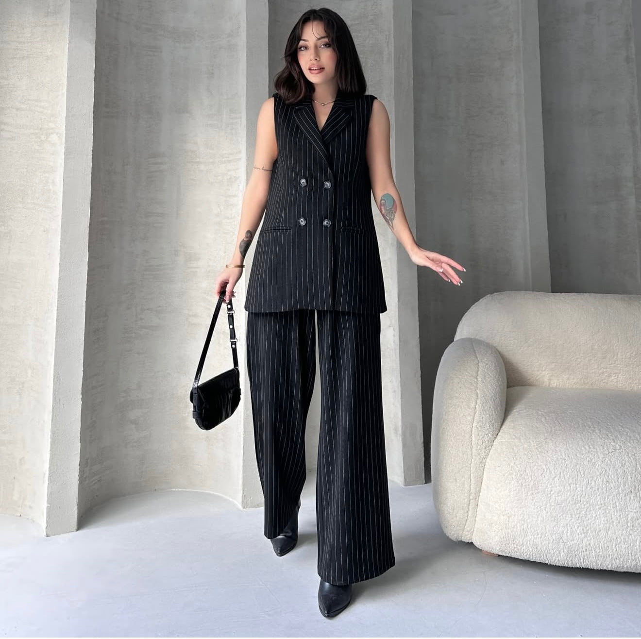 Tailleur Chic Sans Manches