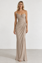 Robe asymétrique froncée